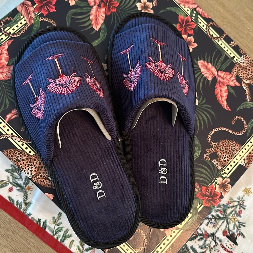 Desmond & Dempsey Slides (7.5/8.5)